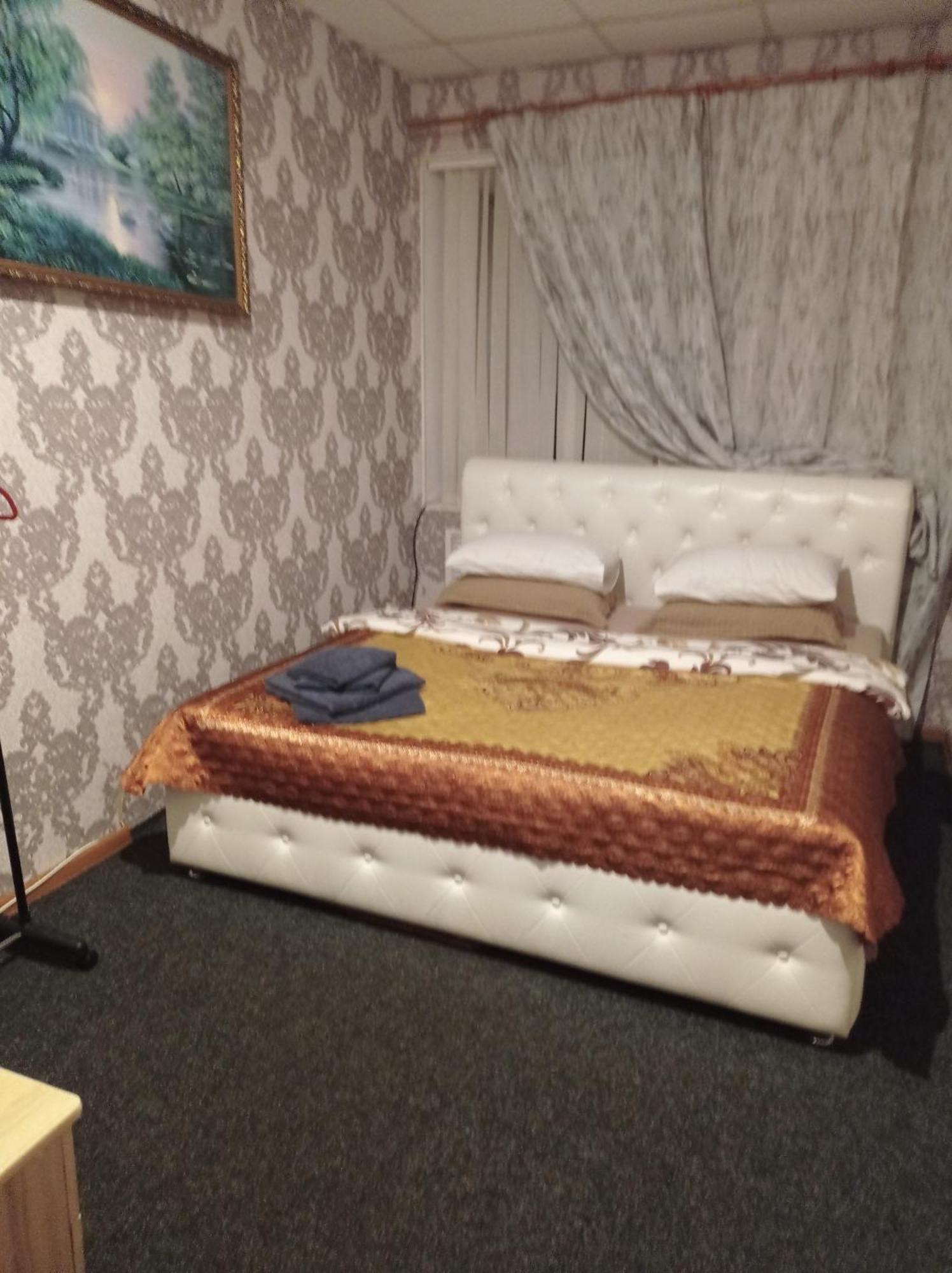 Desyatinnaya Hostel Kijev Szoba fotó